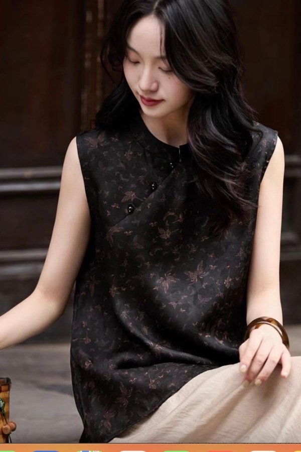 Mulberry Silk Mandarin Collar Blouse